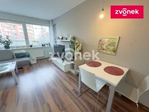 Pronájem bytu 2+kk, Zlín, Zelinova, 52 m2