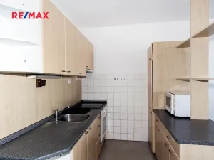 Pronájem bytu 2+kk, Praha - Krč, Štúrova, 49 m2