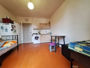 Pronájem bytu 1+kk, Kopřivnice, Záhumenní, 20 m2