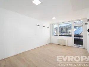 Prodej bytu 2+kk, Jiřetín pod Bukovou, 41 m2