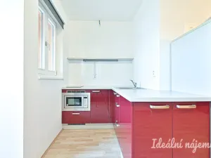 Pronájem bytu 1+kk, Brno, Stará, 32 m2
