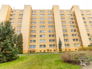 Pronájem bytu 3+1, Praha, Hrusická, 73 m2