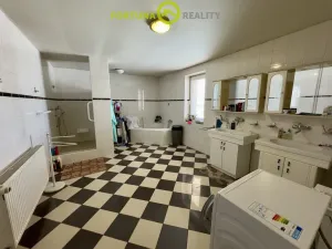 Prodej rodinného domu, Baška, 339 m2