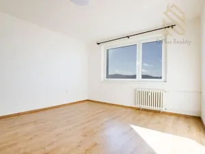 Pronájem bytu 2+kk, Ústí nad Labem, Poláčkova, 41 m2