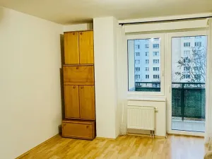 Pronájem bytu 1+kk, Brno - Líšeň, Molákova, 43 m2