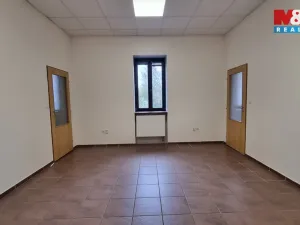 Pronájem kanceláře, Český Těšín, Ostravská, 89 m2