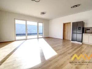 Pronájem rodinného domu, Hradec Králové - Svobodné Dvory, Milana Morávka, 121 m2