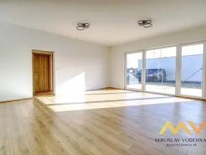 Pronájem rodinného domu, Hradec Králové - Svobodné Dvory, Milana Morávka, 121 m2