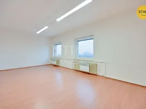 Pronájem obchodního prostoru, Babice, 300 m2