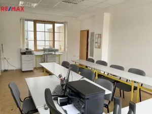 Pronájem kanceláře, Hradec Králové, Malé náměstí, 79 m2