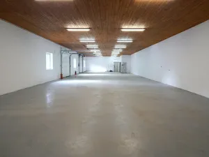 Pronájem skladu, Praha - Březiněves, Na hlavní, 331 m2