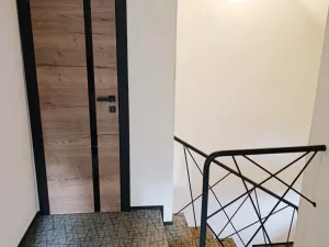 Pronájem skladu, Praha - Březiněves, Na hlavní, 331 m2