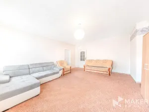 Prodej bytu 2+1, Karlovy Vary, Vítězná, 70 m2