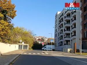 Pronájem garáže, Praha, Závišova, 50 m2