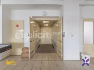 Prodej výrobních prostor, Zlín - Malenovice, třída 3. května, 3394 m2