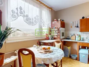 Prodej bytu 2+1, Děčín, Oblouková, 61 m2