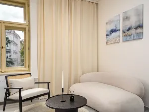 Pronájem bytu 2+kk, Praha - Vršovice, Košická, 36 m2