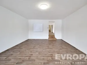 Prodej rodinného domu, Proseč, 200 m2