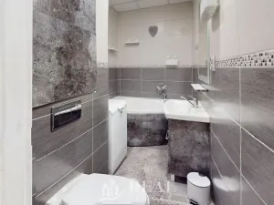 Prodej bytu 2+1, Jirkov, Pod Přivaděčem, 62 m2