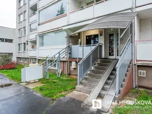 Pronájem bytu 3+1, Praha - Chodov, Bachova, 67 m2