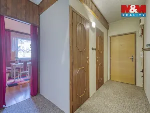 Prodej bytu 3+1, Žlutice, Pod Strání, 75 m2