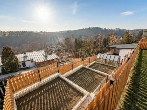 Prodej rodinného domu, Chocerady, 245 m2