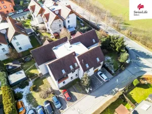 Prodej bytu 3+1, Nupaky, Slunečná, 75 m2