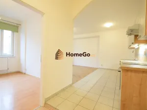 Pronájem bytu 2+kk, Praha - Nusle, U gymnázia, 57 m2