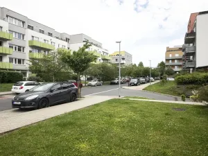 Pronájem bytu 1+kk, Praha - Uhříněves, Václava Trojana, 31 m2