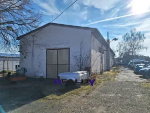 Pronájem výrobních prostor, Vroutek, Vidhostická, 1000 m2