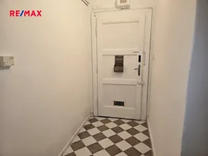 Pronájem kanceláře, Praha - Vinohrady, Písecká, 43 m2