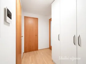 Pronájem bytu 2+kk, Praha - Smíchov, Vackové, 60 m2