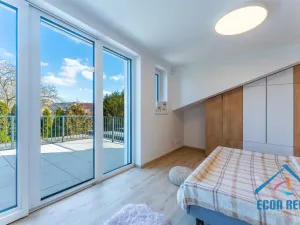 Pronájem rodinného domu, Praha, Na konečné, 224 m2