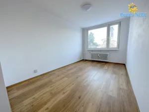 Pronájem bytu 3+1, Praha - Žižkov, Nad Ohradou, 81 m2