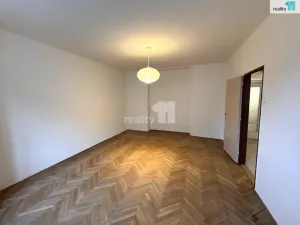 Pronájem bytu 2+1, Praha - Vršovice, U vršovického nádraží, 75 m2