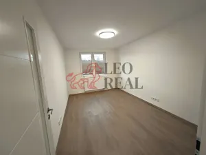 Prodej bytu 3+1, Praha - Kunratice, Hornomlýnská, 94 m2