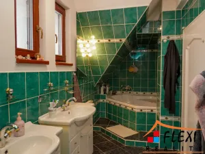 Prodej rodinného domu, Ostrava, Bronzová, 310 m2