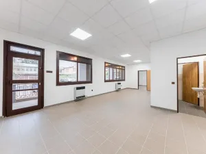 Prodej obchodního prostoru, Přelouč, Smetanova, 69 m2