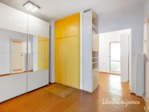 Pronájem bytu 2+1, Praha - Vršovice, Holandská, 55 m2