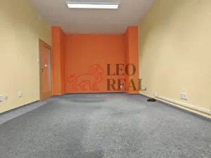 Pronájem kanceláře, Pečky, Chvalovická, 71 m2