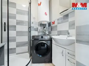 Prodej bytu 4+1, Bezno, Zahradní, 74 m2