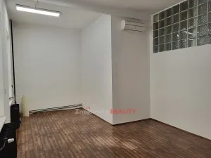 Pronájem kanceláře, Znojmo, Lidická, 27 m2