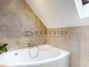 Prodej rodinného domu, Velešín, U Přehrady, 200 m2