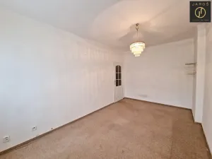 Prodej bytu 2+1, Kladno, Brjanská, 52 m2