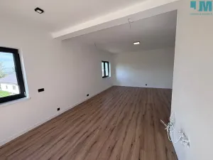 Prodej rodinného domu, Brzkov, 135 m2