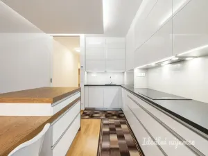 Pronájem bytu 3+kk, Praha - Karlín, Za Karlínským přístavem, 87 m2
