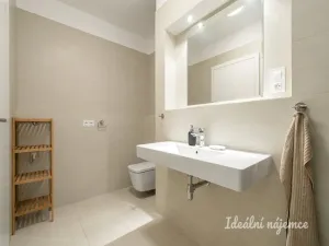 Pronájem bytu 3+kk, Praha - Karlín, Za Karlínským přístavem, 87 m2