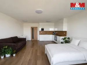 Pronájem bytu 1+kk, Jinočany, Pod Tratí, 39 m2