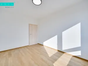 Pronájem bytu 2+kk, Olomouc - Slavonín, Topolová, 55 m2