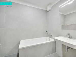 Pronájem bytu 2+kk, Olomouc - Slavonín, Topolová, 55 m2